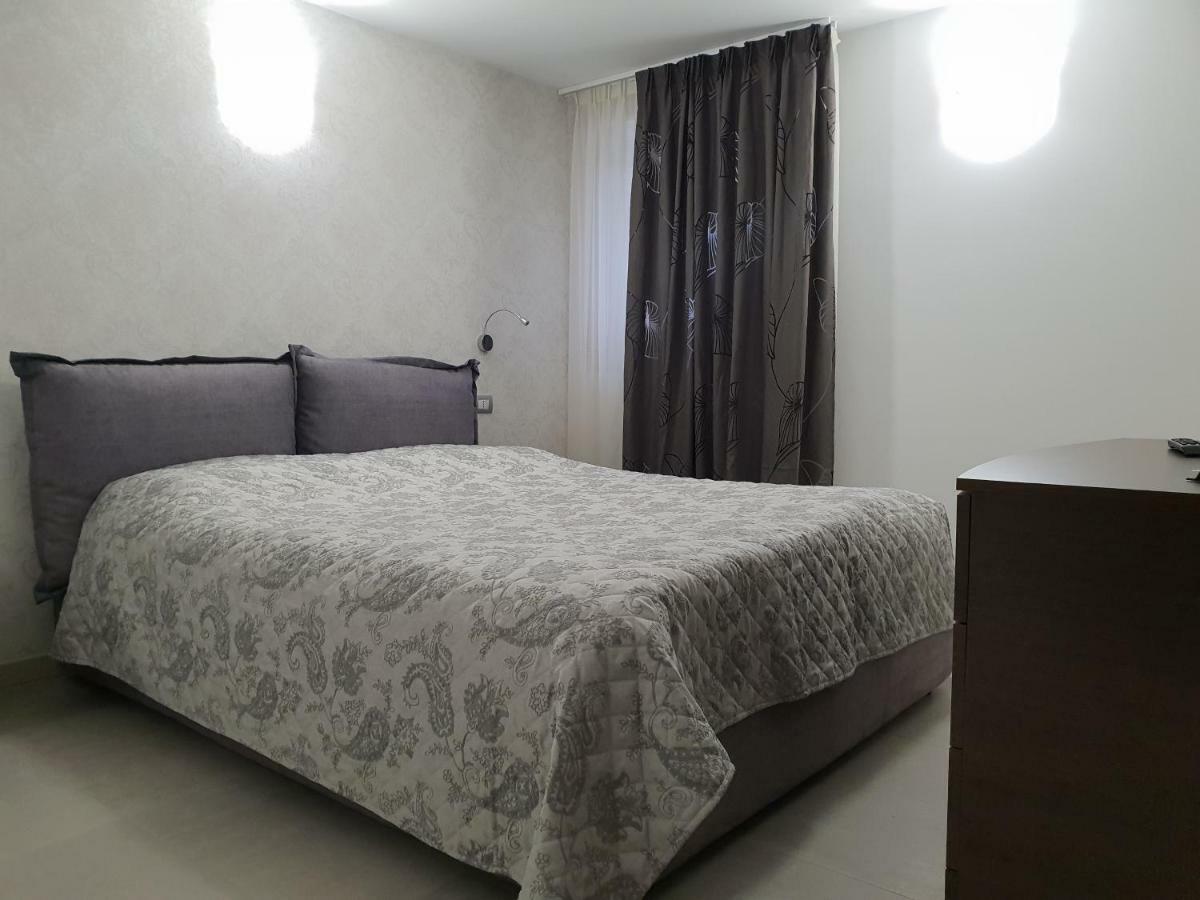 Sirmione Park View Luxury Apartments Dış mekan fotoğraf