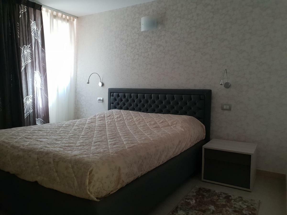 Sirmione Park View Luxury Apartments Dış mekan fotoğraf